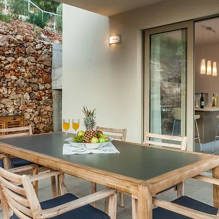 Отель Belvedere Вела-Лука