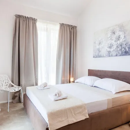 Отель Belvedere 4*