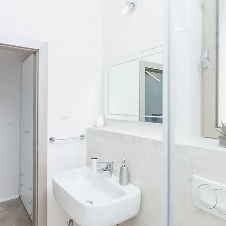 Belvedere 4* Вела-Лука