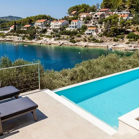 Belvedere Hotel Vela Luka