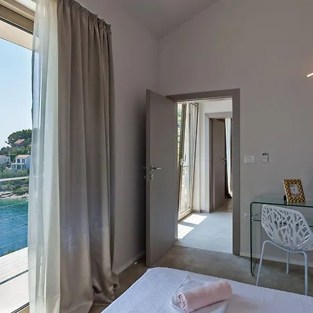 Belvedere Vela Luka